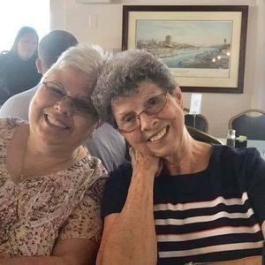 Meet your Posher, Debbie